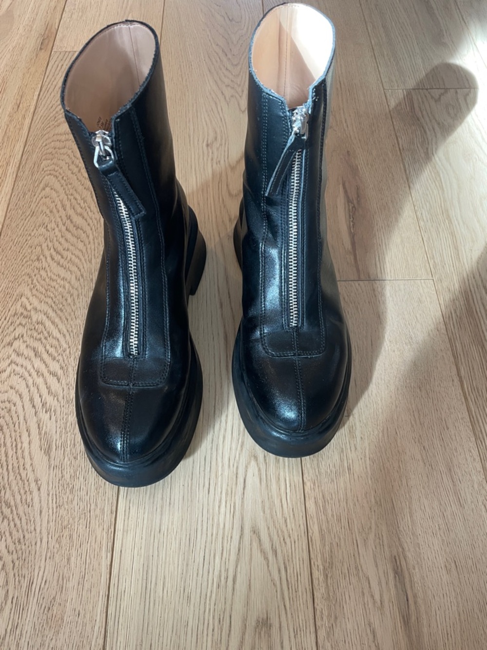 EUC Zip Boots
